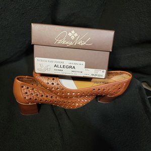 BRAND NEW INBOX PATRICIA NASH ALLEGRA SIENNA HEEL FLATS